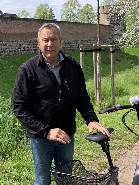 Datei:N Grimbach.jpg